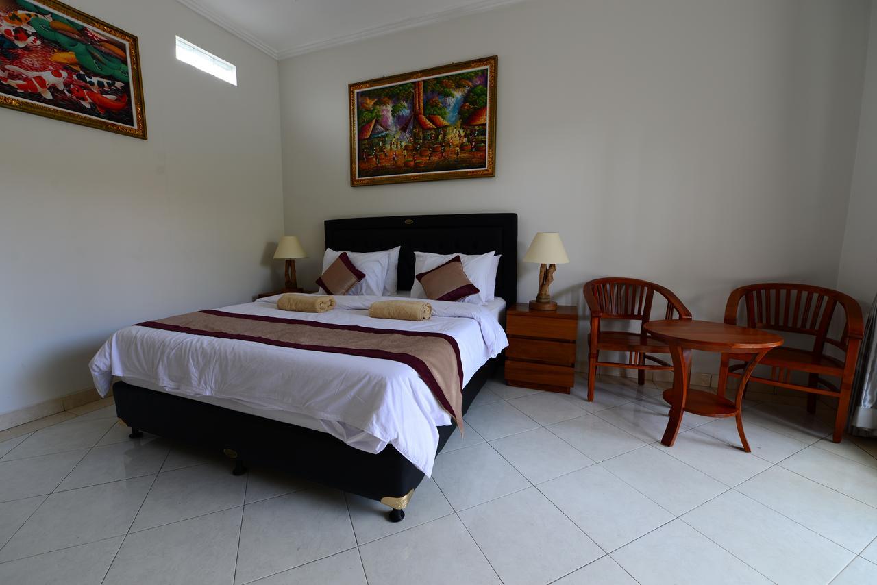 Wisma tamu Surya 3*